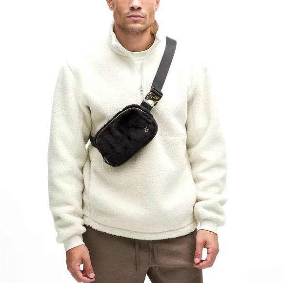 lululemon athletica Other - Lululemon Everywhere Belt Bag
Plush Fleece, Black with Gold Accent hardware, NWT